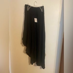 LuLu’s O’Neil maxi skirt